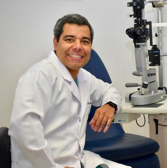 Dr. Juan Iturralde